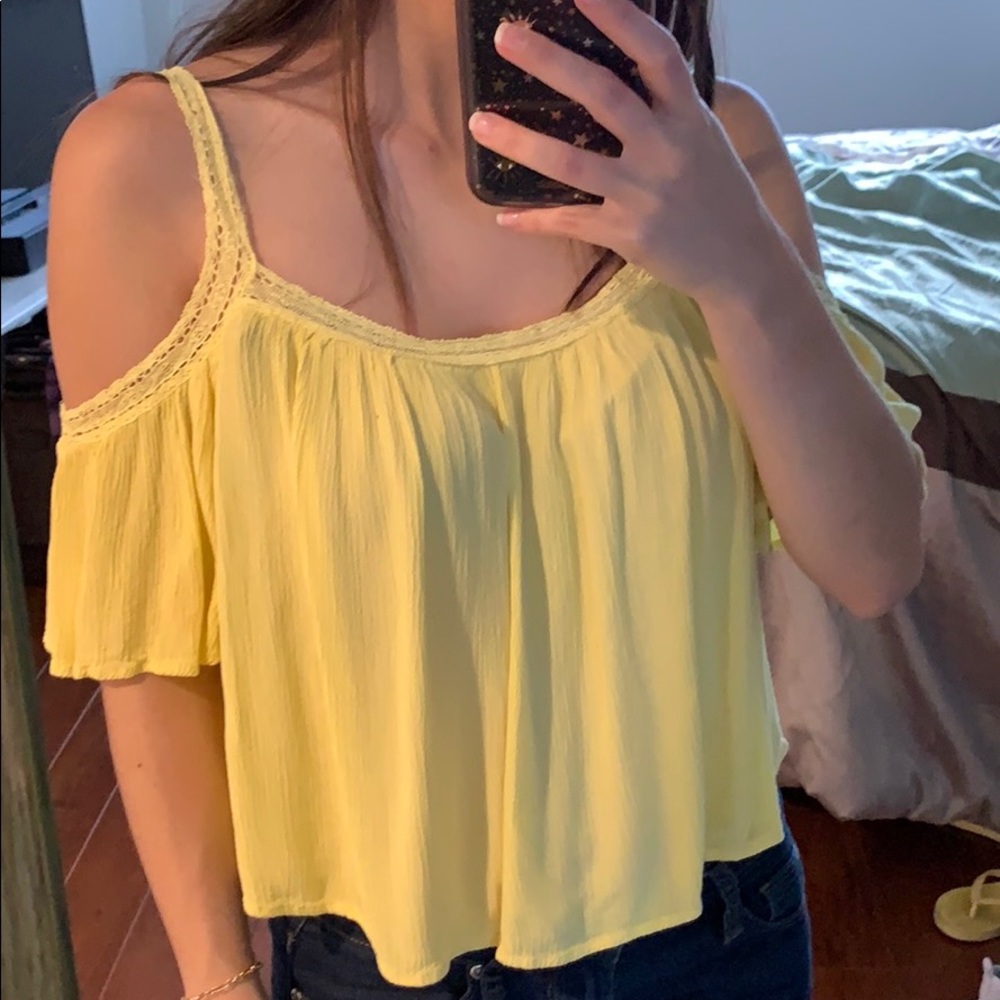 Cold shoulders yellow top